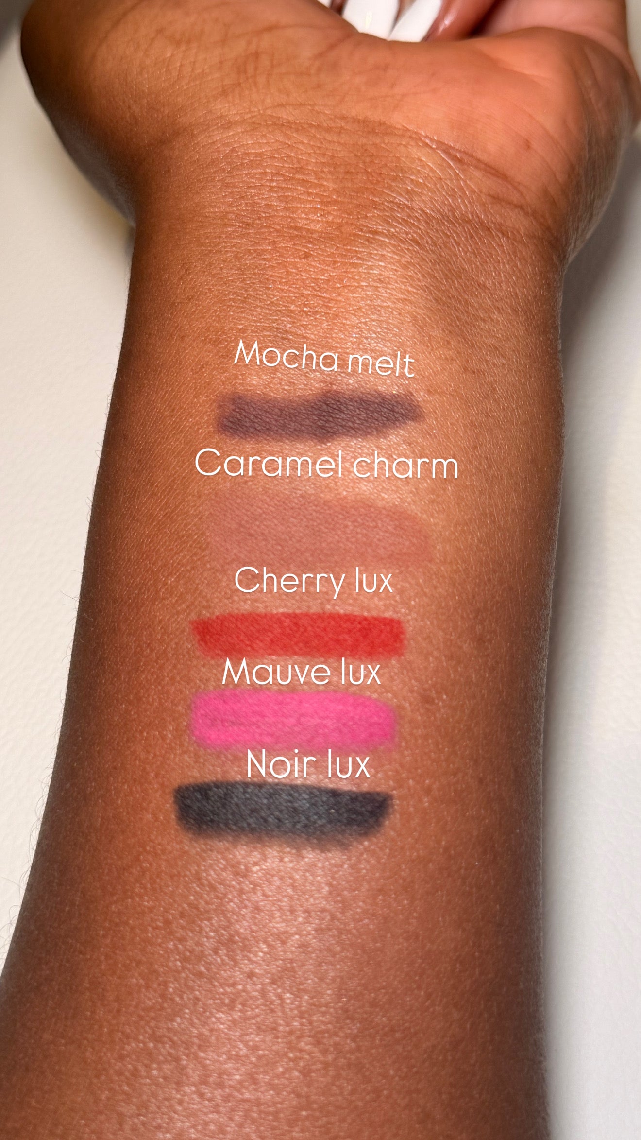 NOIR LUX LONG-WEAR LIP LINERS
